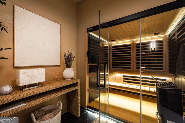 4580 Peachtree Dunwoody Road, Sandy Springs, GA 30342