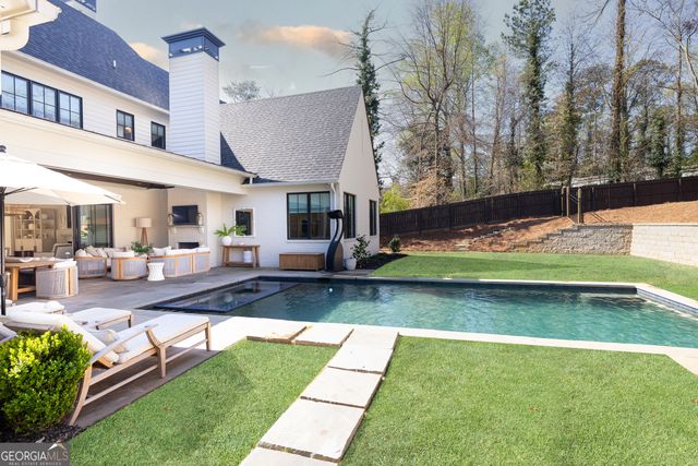 4580 Peachtree Dunwoody Road, Sandy Springs, GA 30342