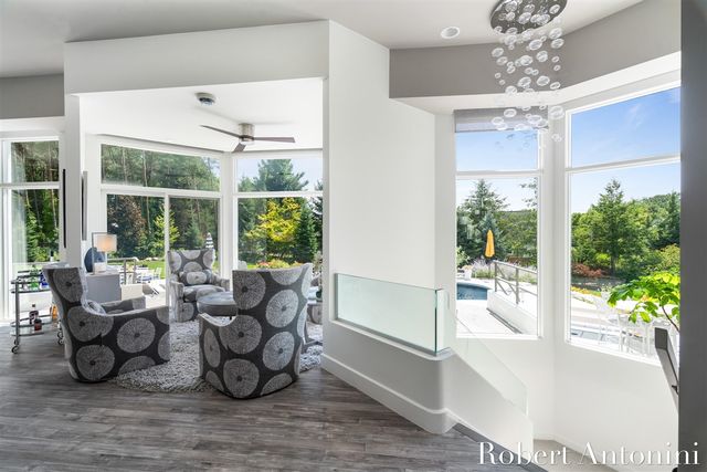 1835 Linson Court, Grand Rapids, MI 49546