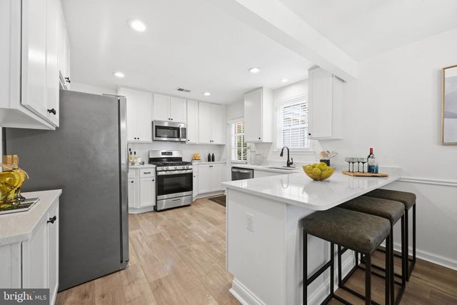3512 LONGFELLOW ST, Hyattsville, MD 20782