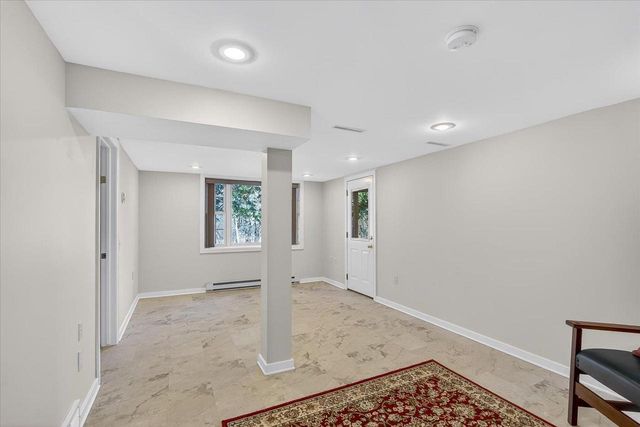 3534 Heather Crest, Madison, WI 53705