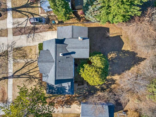 3534 Heather Crest, Madison, WI 53705