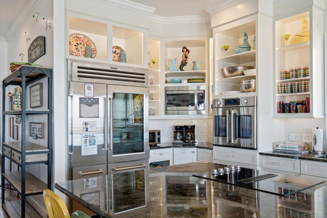 914 Ocean Boulevard, Isle Of Palms, SC 29451