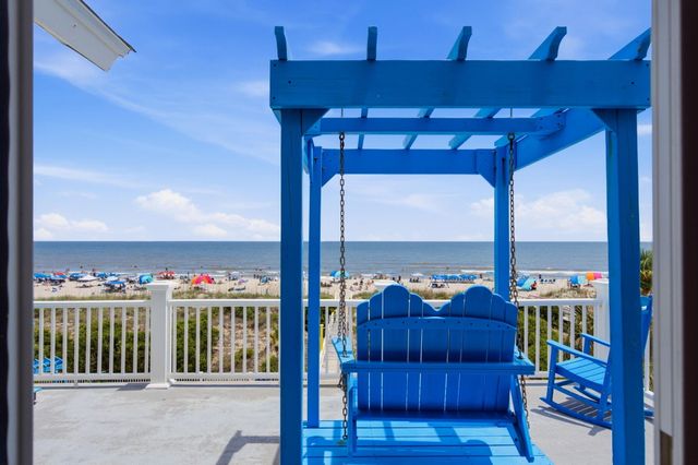 914 Ocean Boulevard, Isle Of Palms, SC 29451