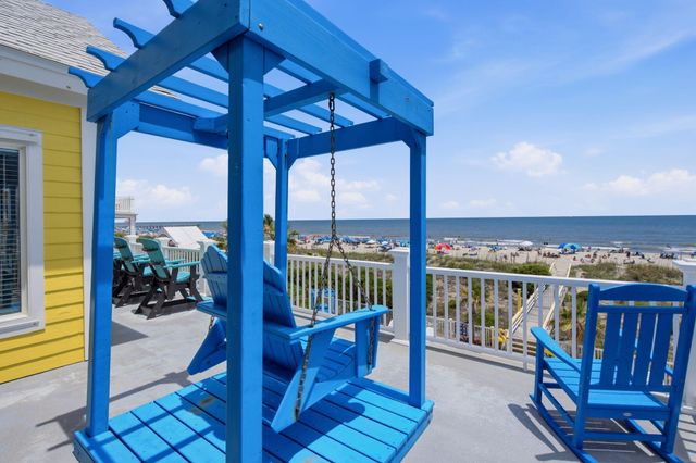 914 Ocean Boulevard, Isle Of Palms, SC 29451