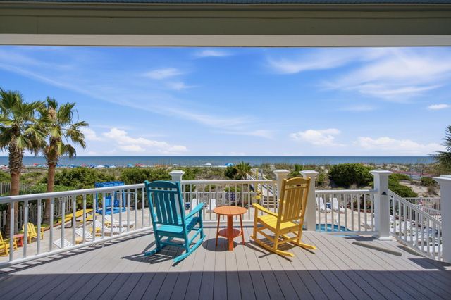 914 Ocean Boulevard, Isle Of Palms, SC 29451