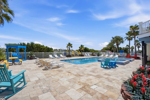 914 Ocean Boulevard, Isle Of Palms, SC 29451