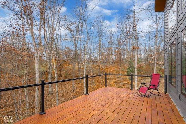 205 Woods Trail, Nashville, IN 47448