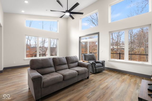 205 Woods Trail, Nashville, IN 47448