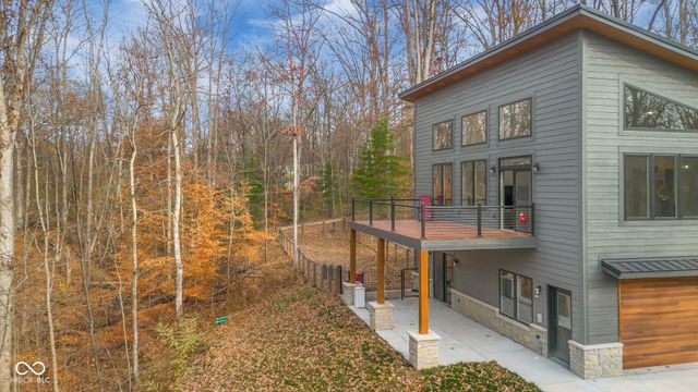 205 Woods Trail, Nashville, IN 47448