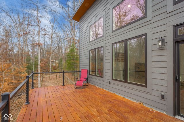 205 Woods Trail, Nashville, IN 47448