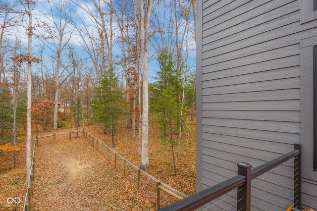 205 Woods Trail, Nashville, IN 47448