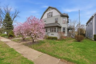 2807 Elizabeth Avenue, Zion, IL 60099