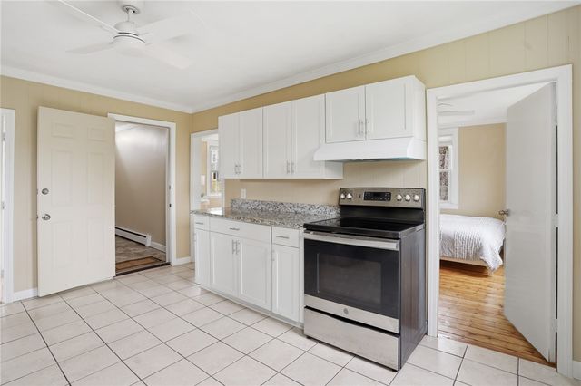 48 Constitution Street 1, Bristol, RI 02809