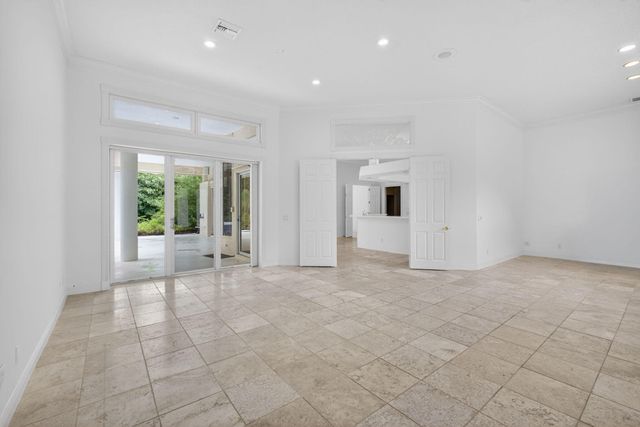 18288 SE Heritage Drive, Jupiter, FL 33469