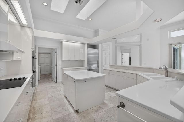 18288 SE Heritage Drive, Jupiter, FL 33469
