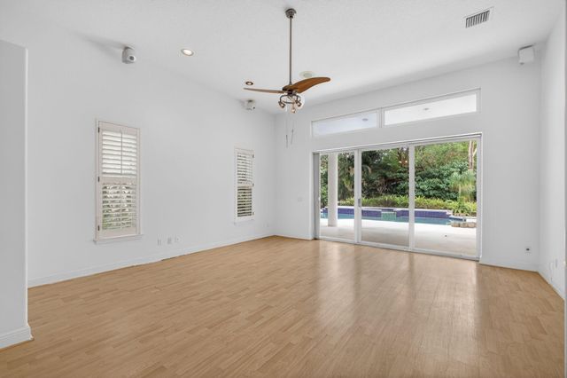 18288 SE Heritage Drive, Jupiter, FL 33469
