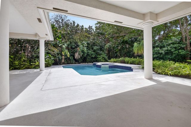 18288 SE Heritage Drive, Jupiter, FL 33469