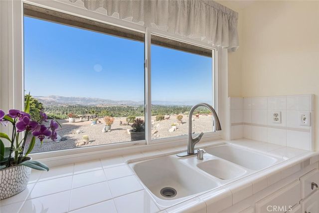 23707 Sandalwood Street, West Hills, CA 91307
