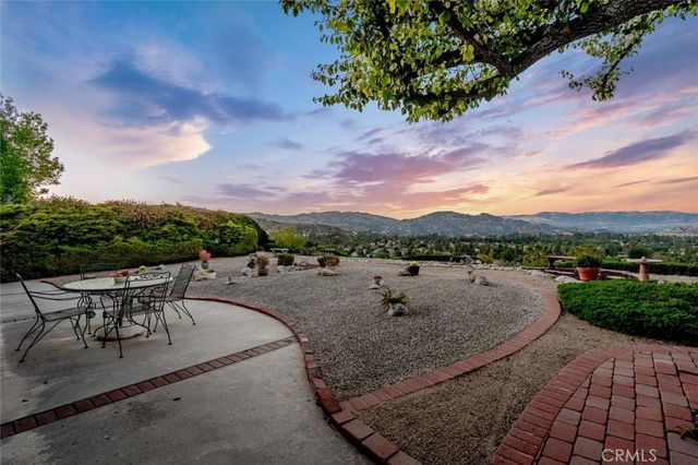 23707 Sandalwood Street, West Hills, CA 91307