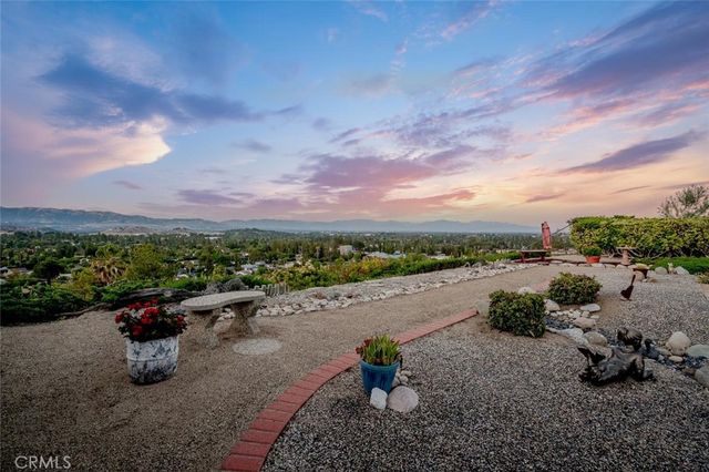 23707 Sandalwood Street, West Hills, CA 91307