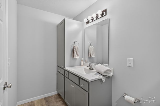 1309 Waterpoint Court, Whitehall City, MI 49461