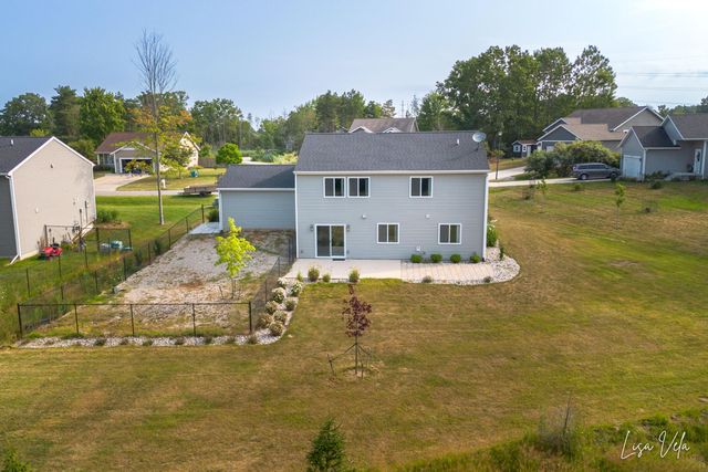 1309 Waterpoint Court, Whitehall City, MI 49461