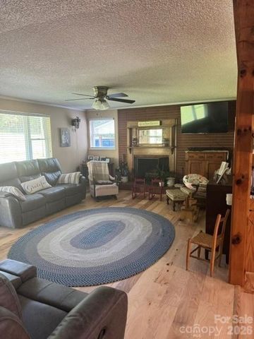 213 E 3rd Street, Salisbury, NC 28146