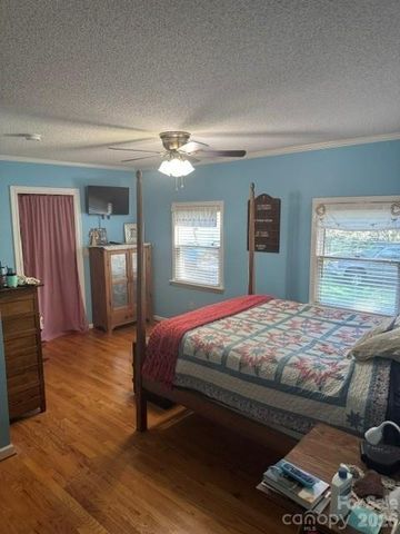 213 E 3rd Street, Salisbury, NC 28146