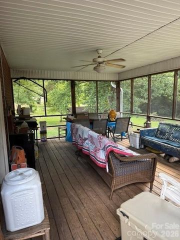 213 E 3rd Street, Salisbury, NC 28146