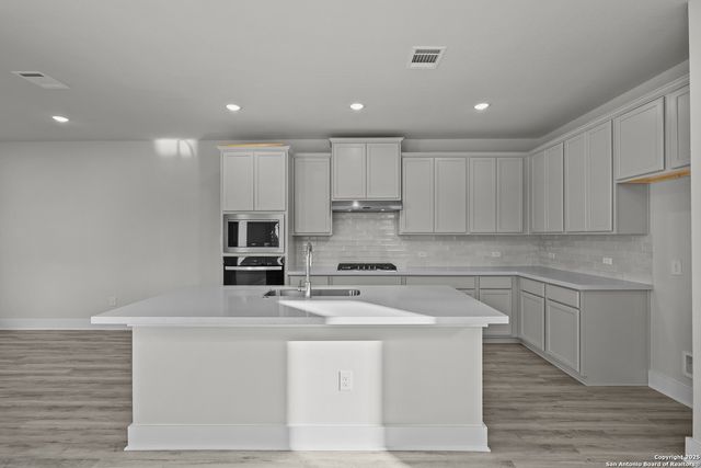 1844 Bighorn Trail, New Braunfels, TX 78132