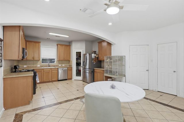 8243 Gran Villa Drive, Cypress, TX 77433