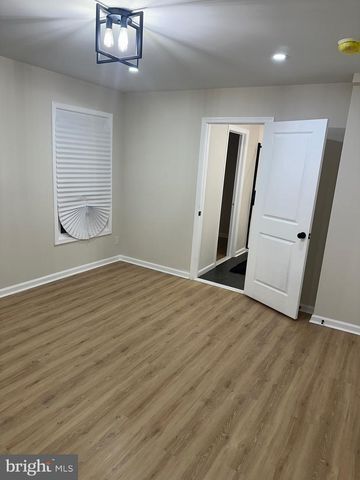 146 ARBOR MEADOW DR, Sicklerville, NJ 08081