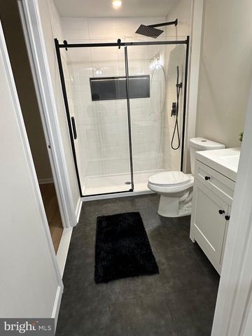 146 ARBOR MEADOW DR, Sicklerville, NJ 08081