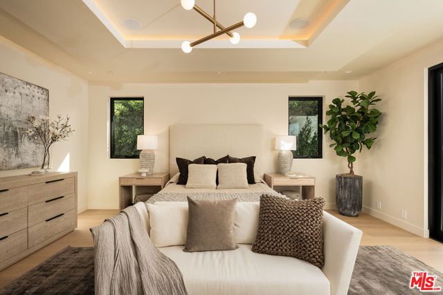 12035 Navy Street, Los Angeles, CA 90066