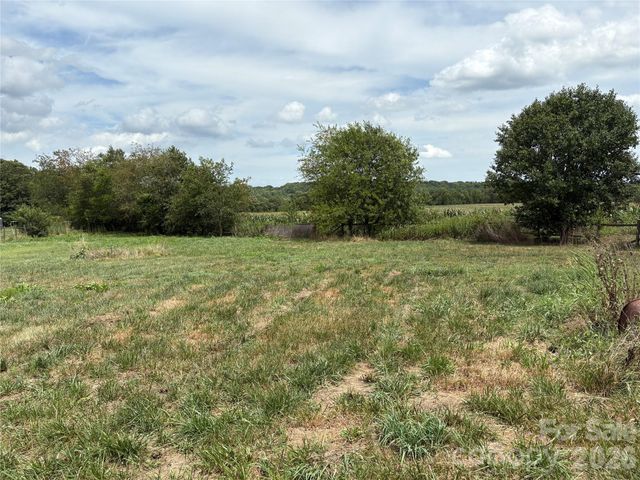 5954 Charlie Little Road, Claremont, NC 28610