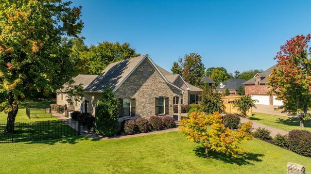 5721 Riviera Drive, Benton, AR 72019