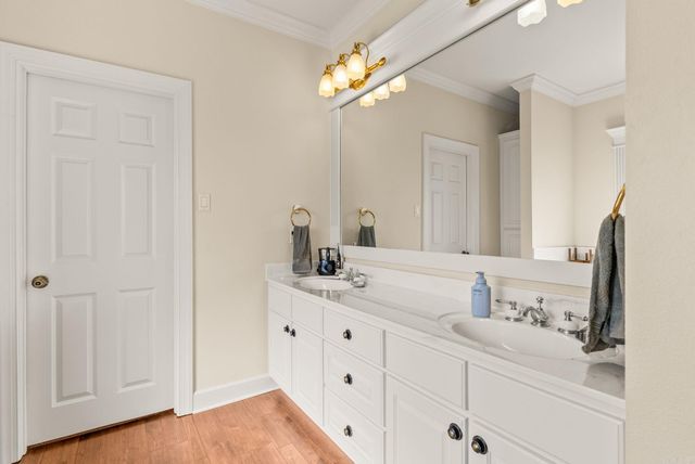 5721 Riviera Drive, Benton, AR 72019