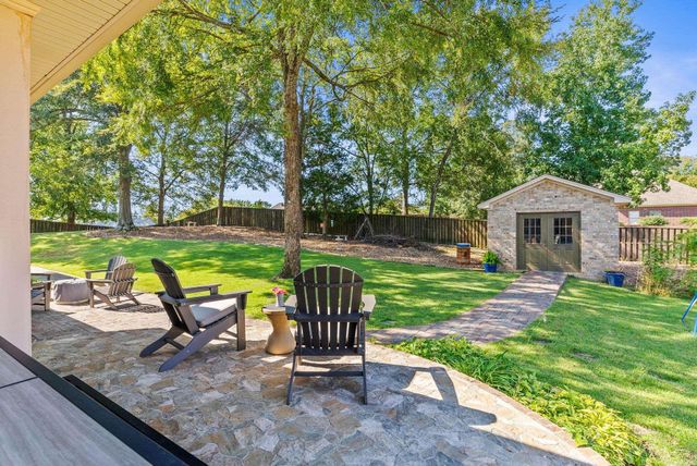 5721 Riviera Drive, Benton, AR 72019