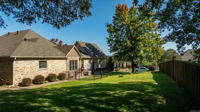 5721 Riviera Drive, Benton, AR 72019