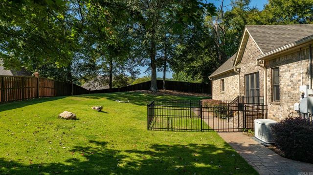5721 Riviera Drive, Benton, AR 72019