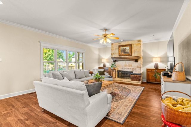 5721 Riviera Drive, Benton, AR 72019