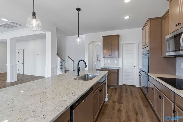 8375 Anslee Way NW, Huntsville, AL 35806