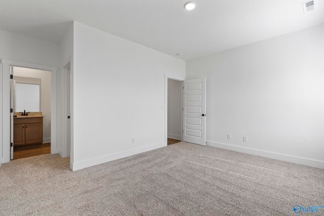 8375 Anslee Way NW, Huntsville, AL 35806