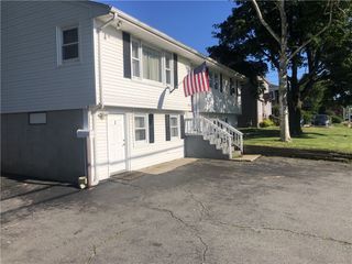 275 West Main Road 2, Middletown, RI 02842