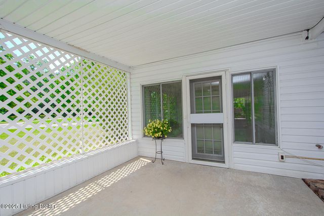 901 Riverside Dr, Louisville, KY 40207