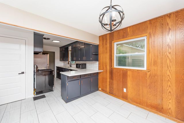 3947 Hayes Street NE, Columbia Heights, MN 55421