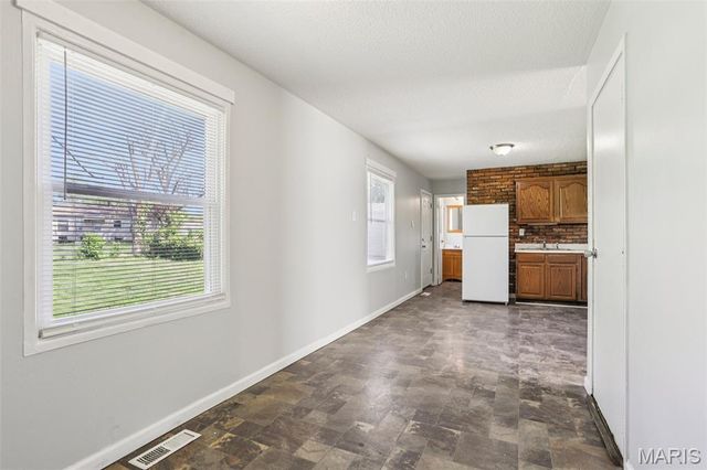 12373 Santa Maria Drive, St Louis, MO 63138