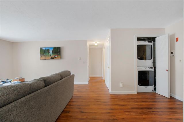 2 Englewood Drive APT A5, Harwich, MA 02645