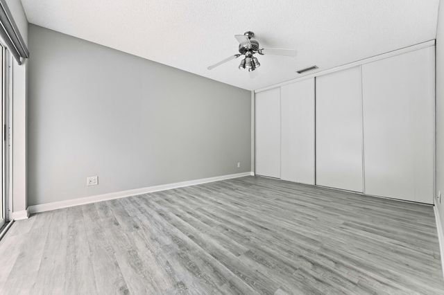 4904 Lake Catherine Drive, Palm Beach Gardens, FL 33403